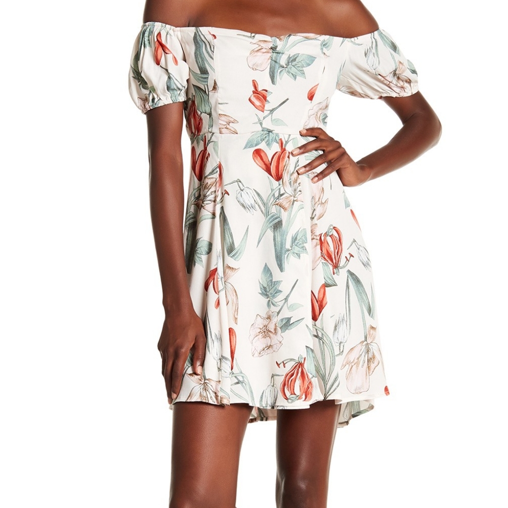 ASTR the label Floral Print Mini Dress